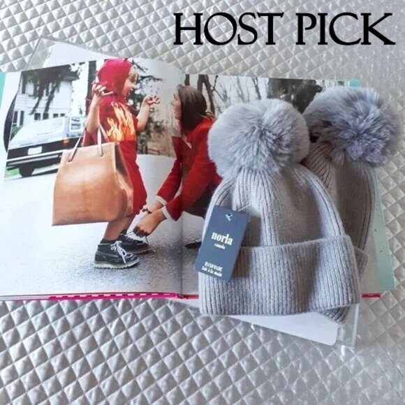 NIB / NWT Norla grey "mom & me" beanie hat with faux fur pom pom boxed set - Picture 1 of 6